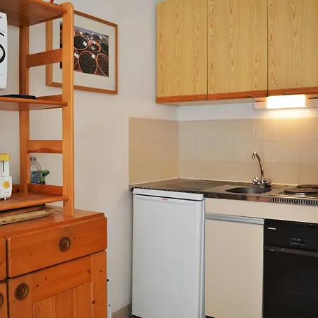 T2 Avec Loggia, Proche Et Commerces, Parking Inclus - - Fr-1-251-521 Apartmán